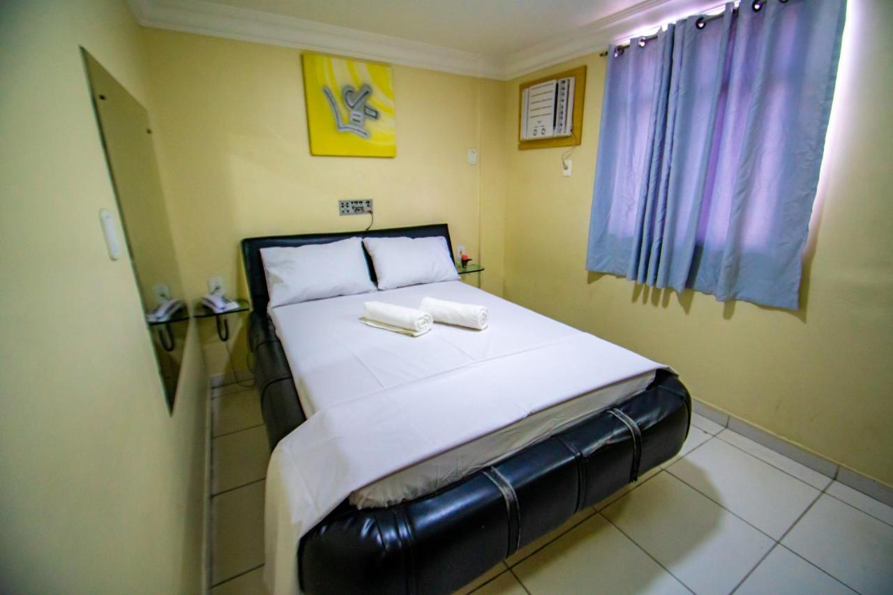 Hotel Piramide Rodoviaria Salvador Buitenkant foto