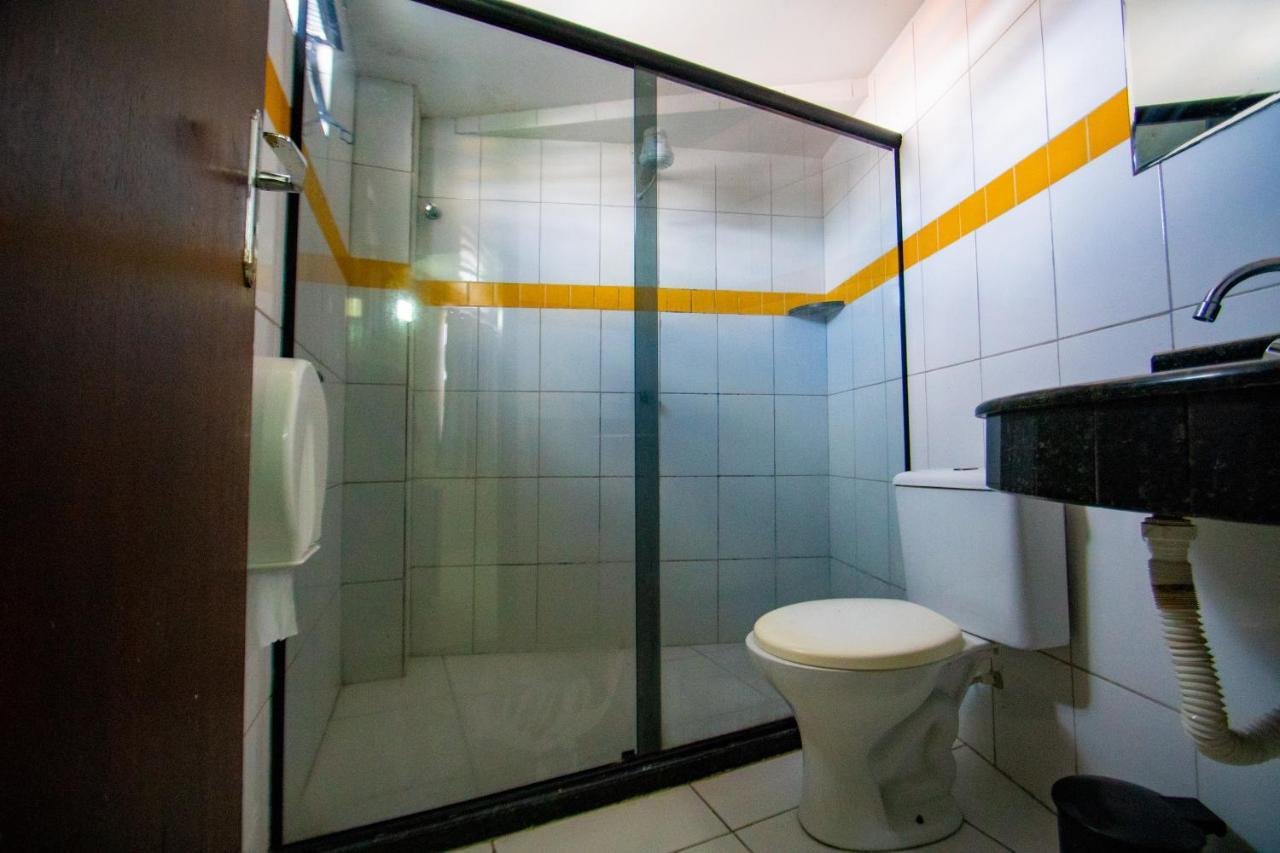 Hotel Piramide Rodoviaria Salvador Buitenkant foto
